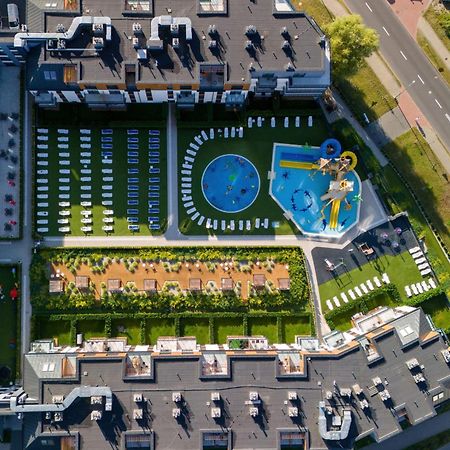 Bel Mare Lux Apartment B105 With Patio Garden By Noclegi Renters Miedzyzdroje Ngoại thất bức ảnh